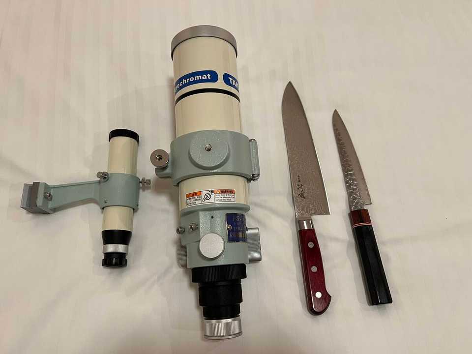 telescope and knives